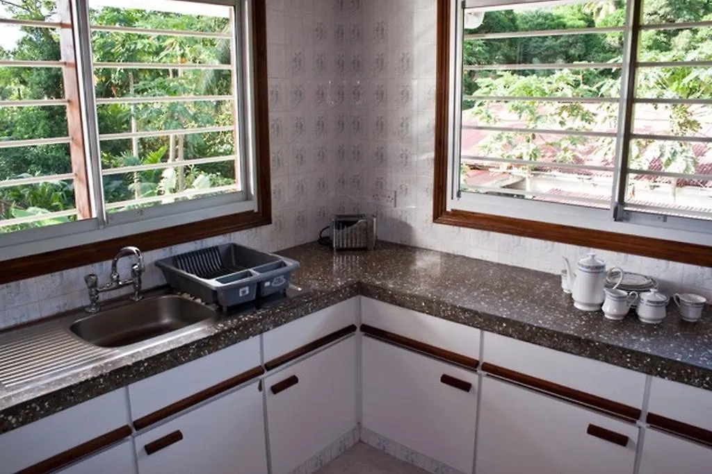 *** Penzion Villa De Roses Beau Vallon  Seychely